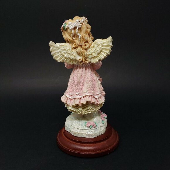 House of Lloyd Giving Angel 6" Christmas Around the World 1996 Vintage Figurine - Picture 3 of 12